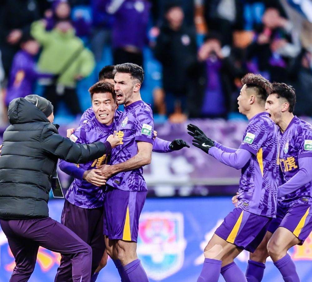 主场作战的 主场作战的